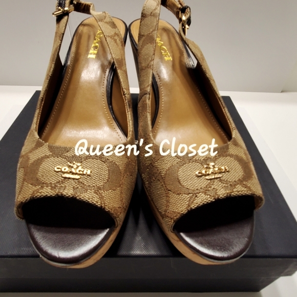 COACH | Ferry Peep Toe Wedge Heel - Picture 5 of 8